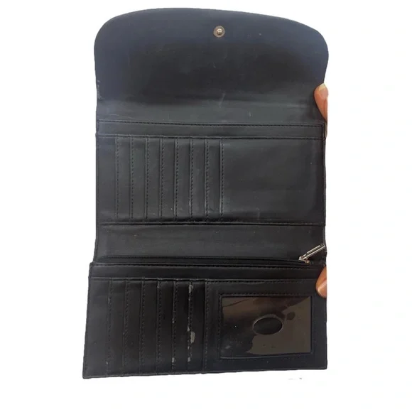 GUESS Black Monogram Logo Wallet - Picture 3 of 4